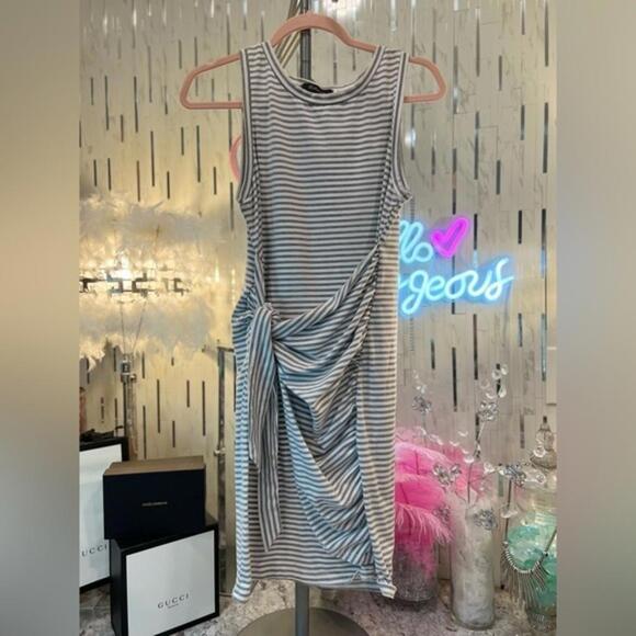 Lillusory Faux Wrap Fitted Cotton Mini Dress EUC - Picture 1 of 1